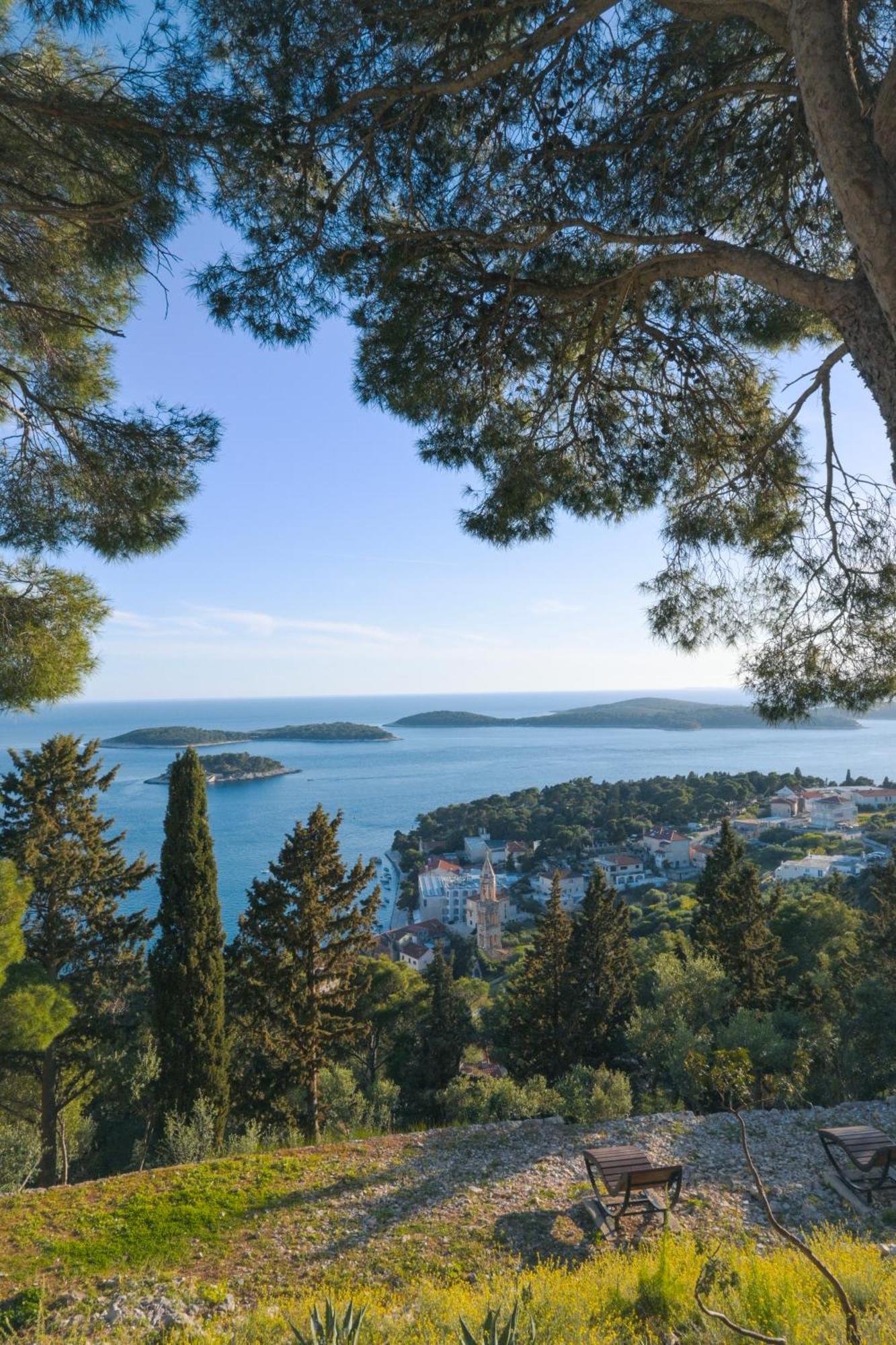 Szálloda Fortuna Milna (Hvar)